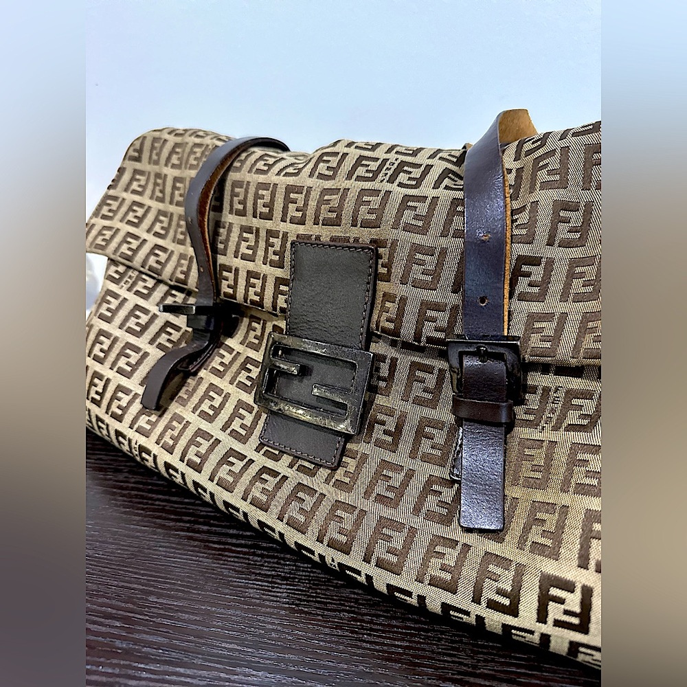Excellent Fendi Zucca vintage Bag with Iconic Monogram